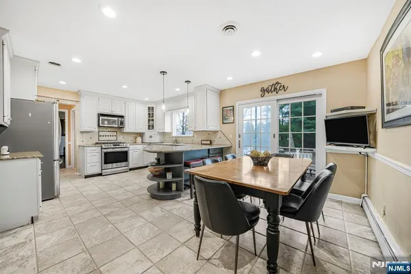 $1,049,000 | 3 Tristam Place, Pine Brook, NJ 07058