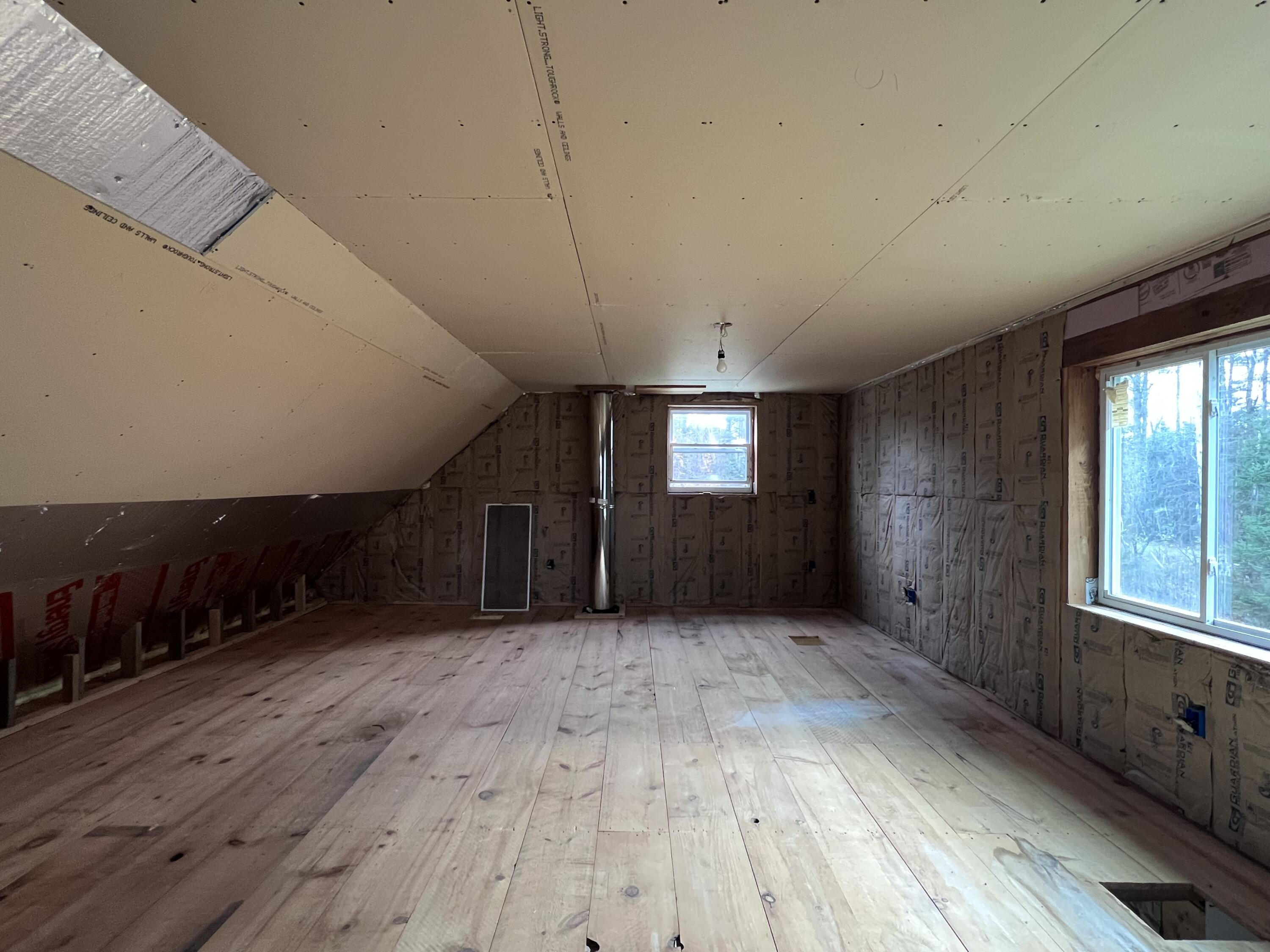 212 Campbell Road Garland, ME 04939 - Photo 13 of 19 IMG_5665 (1)