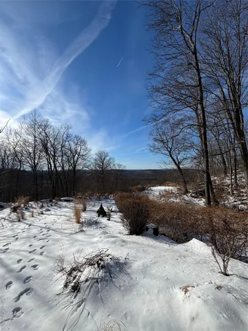 $350,000 | 93 Settlers Hill Road, Brewster, NY 10509