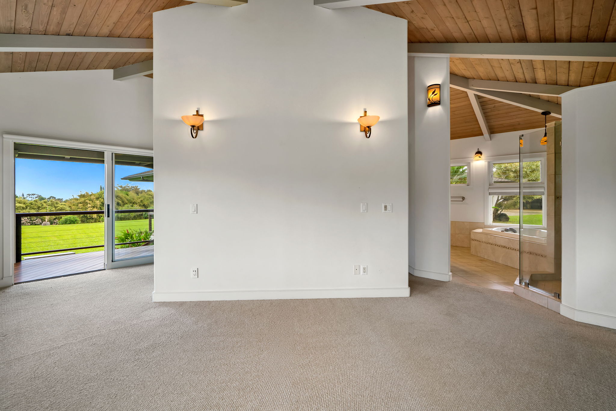 4928 Wailapa Road, Unit A Kilauea, HI 96754 - Photo 11 of 30 a view of an empty room and a window
