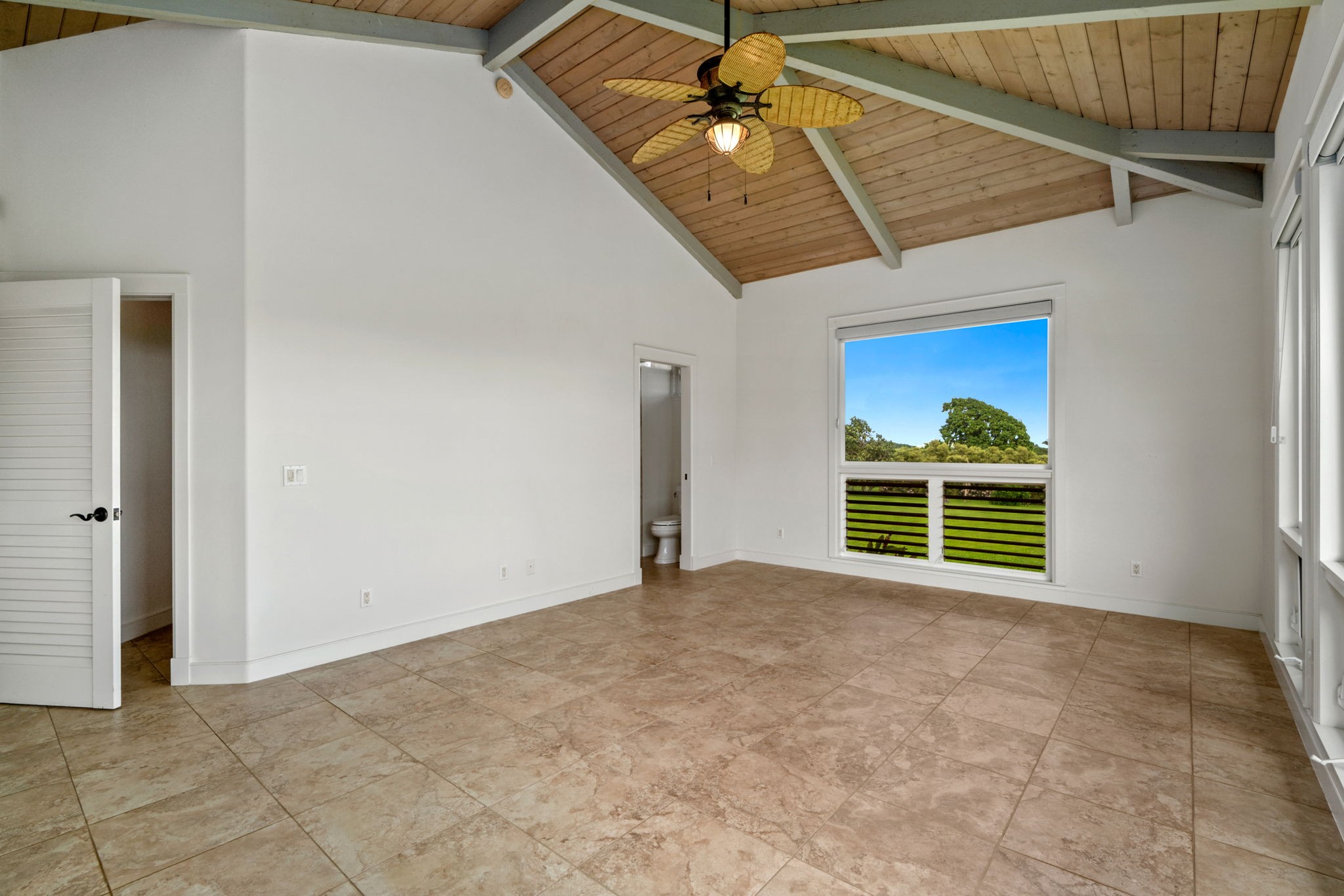 4928 Wailapa Road, Unit A Kilauea, HI 96754 - Photo 28 of 30 a view of a room with windows