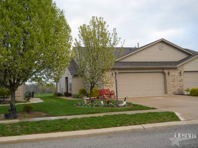 1622 Fairway Drive Decatur, IN 46733 - Photo 2 of 8