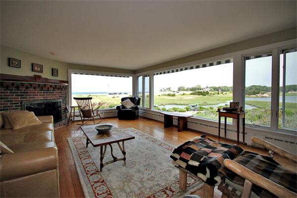 137 Nichols Road Cohasset, MA 02025 - Photo 9 of 30 Gallery Image 9