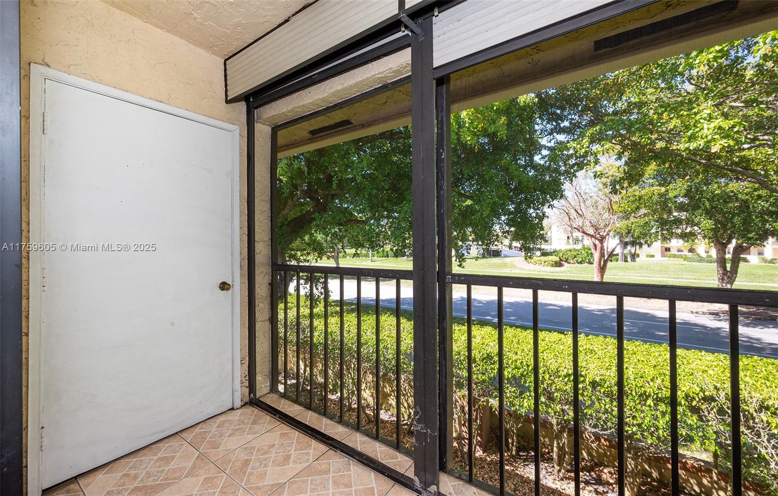 9539 Boca Cove Circle, Unit 111 Boca Raton, FL 33428 - Photo 22 of 32 Gallery Image 22