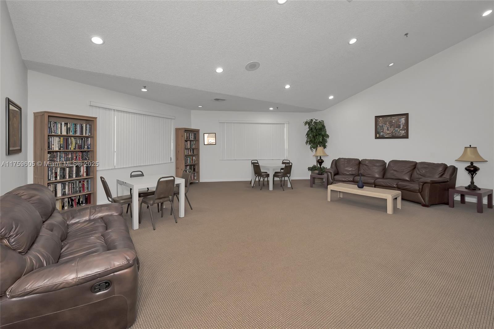9539 Boca Cove Circle, Unit 111 Boca Raton, FL 33428 - Photo 31 of 32 Gallery Image 31