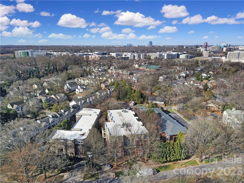 416 Queens Road, Unit 2 Charlotte, NC 28207 - Photo 4 of 39 Gallery Image 4