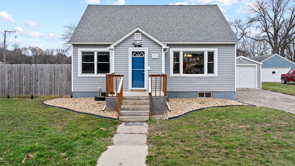 113 4th Street Dawson, MN 56232 - Photo 3 of 41