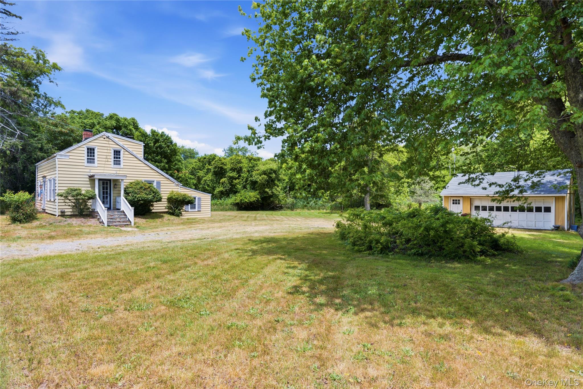 1680 North Sea Road Southampton, NY 11968 - Photo 1 of 45