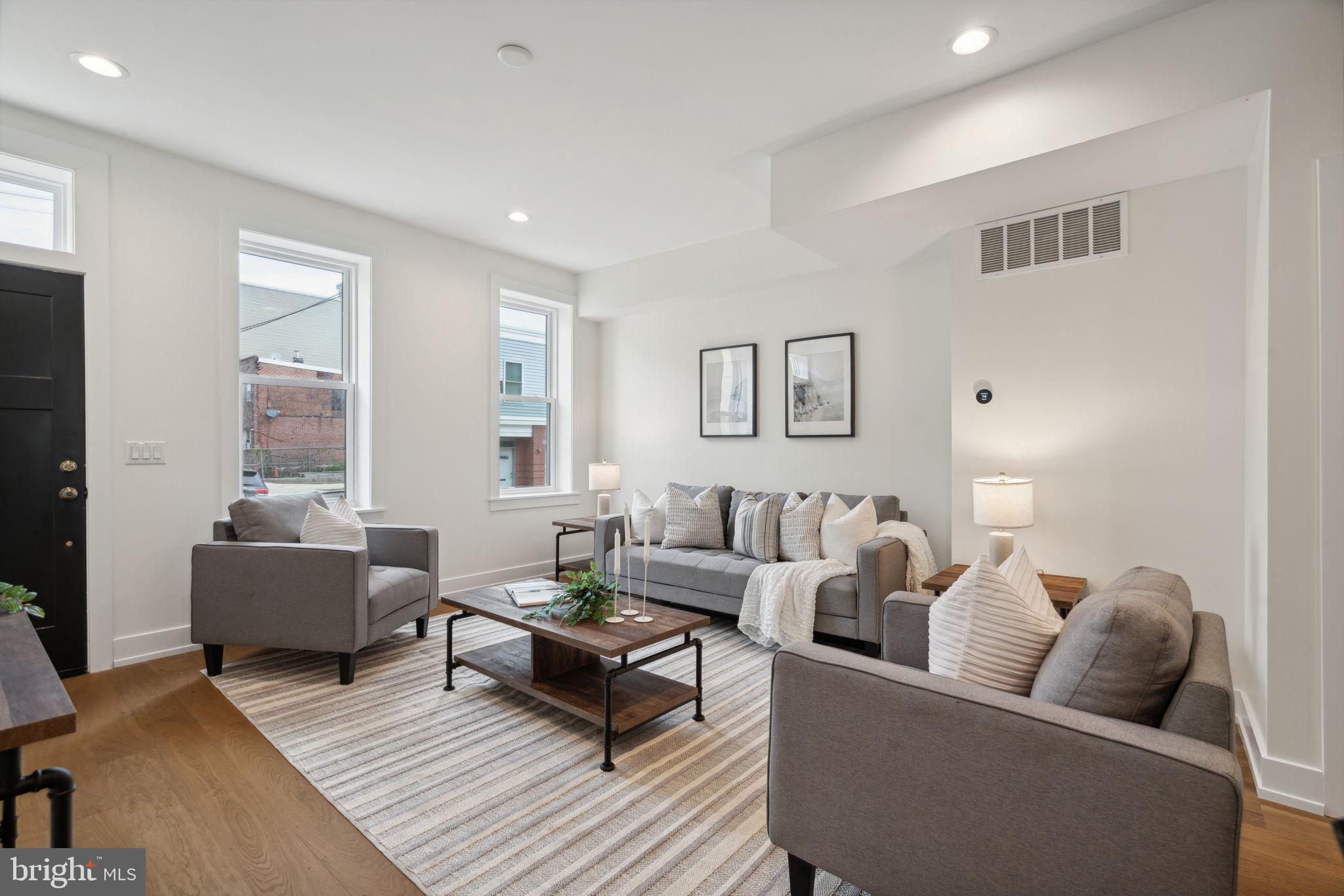 2046 Reed Street Philadelphia, PA 19146 - Photo 5 of 42 Gallery Image 5