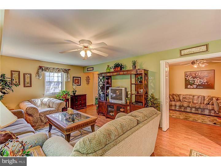 121 Providence Forge Road Royersford, PA 19468 - Photo 10 of 23 Living Room