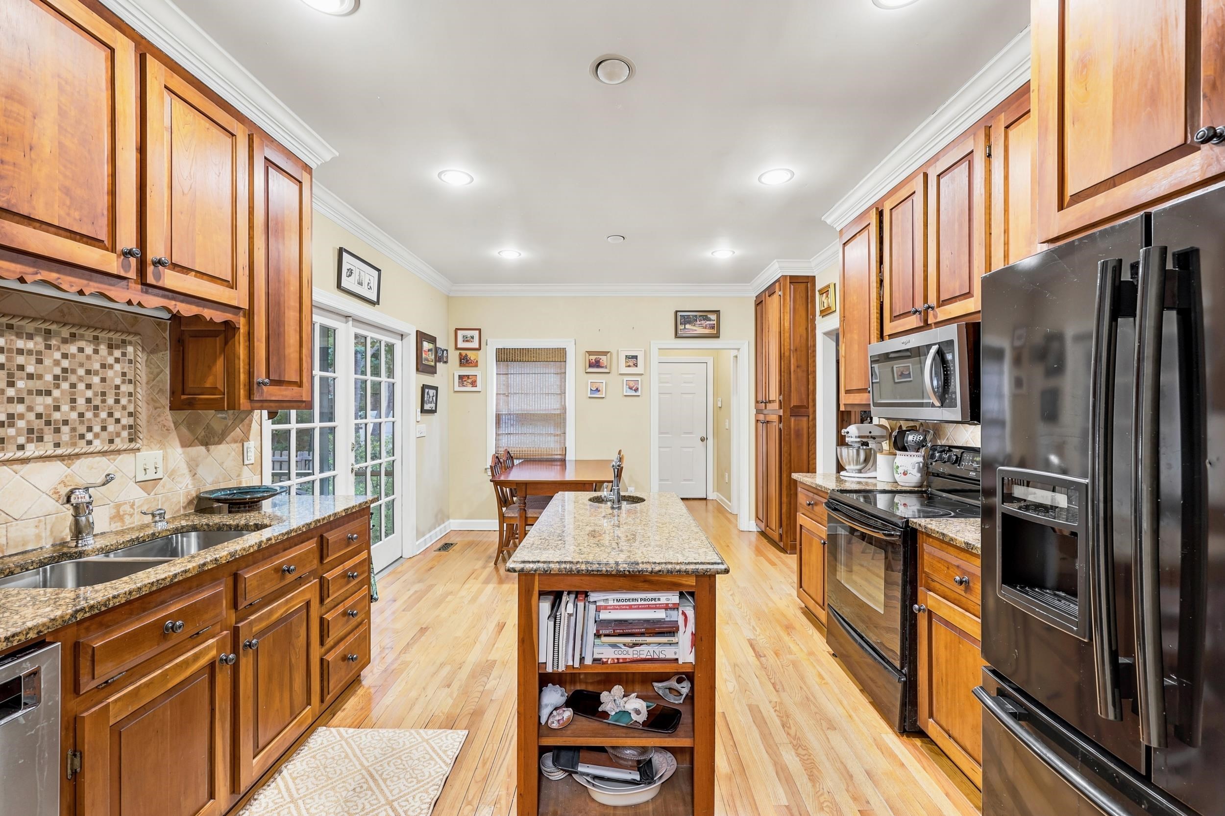 329 Great Lakes Road Pawleys Island, SC 29585 - Photo 15 of 56