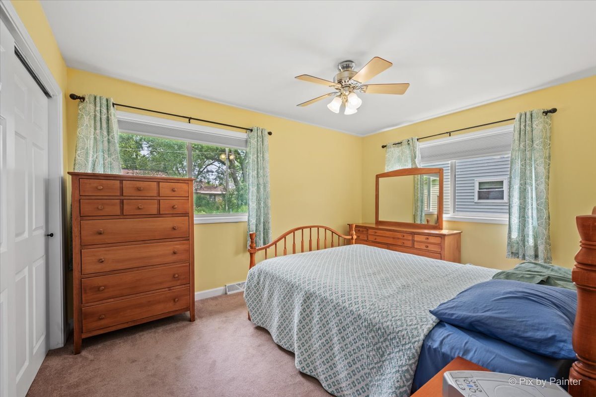 5506 Burwood Road Cary, IL 60013 - Photo 12 of 24 Gallery Image 12