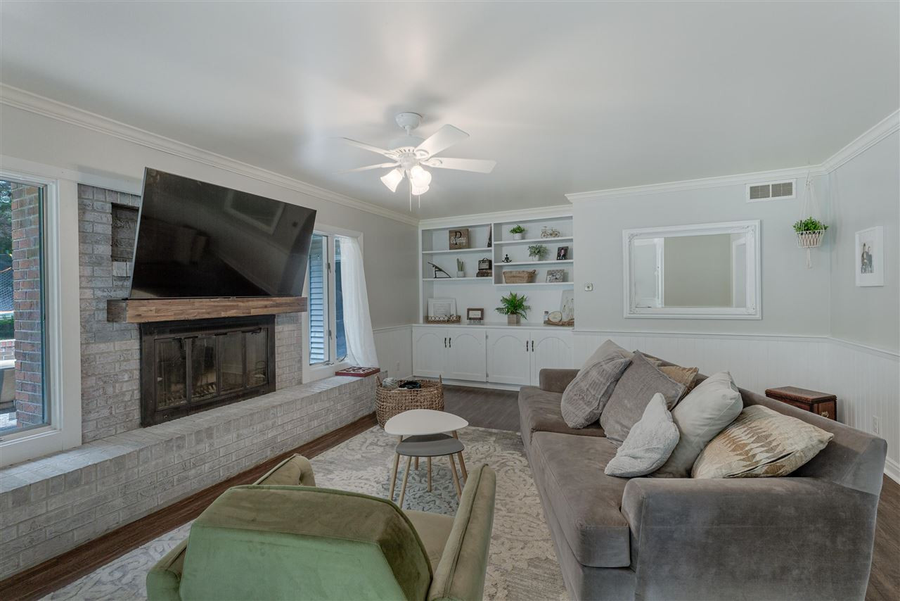 910 Oak Grove Road Jackson, MI 49203 - Photo 12 of 50 Photo 12