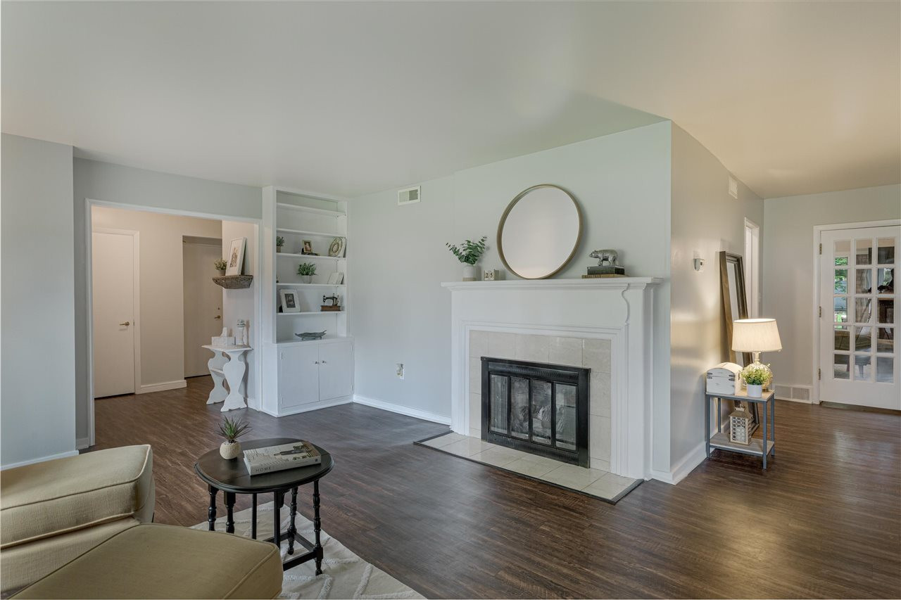 910 Oak Grove Road Jackson, MI 49203 - Photo 10 of 50 Photo 10