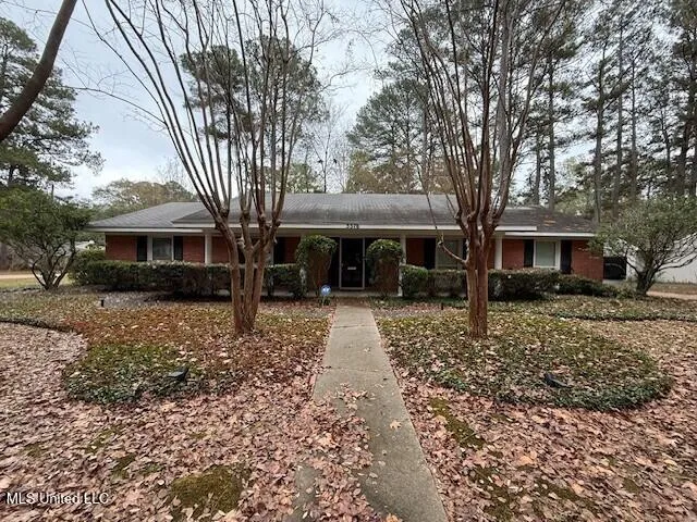 $249,900 | 5376 Kaywood Drive, Jackson, MS 39211