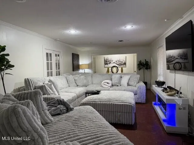 $249,900 | 5376 Kaywood Drive, Jackson, MS 39211