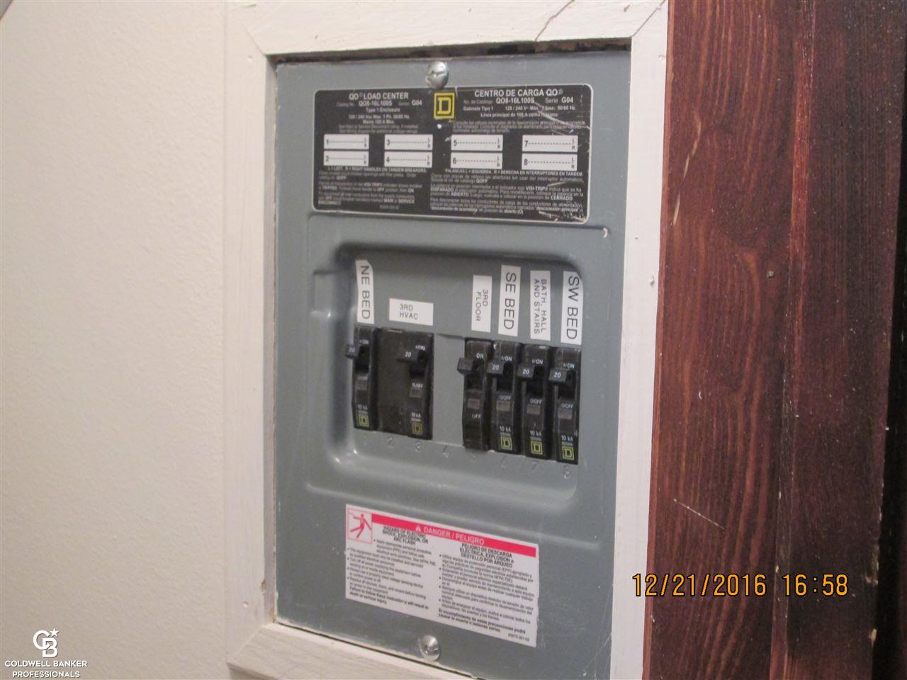 355 North Bailey Street Romeo, MI 48065 - Photo 42 of 47 remote panel