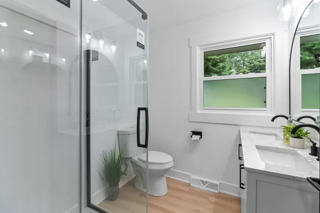 $599,900 | 1199 Rolling Lane, Lake Geneva, WI 53147