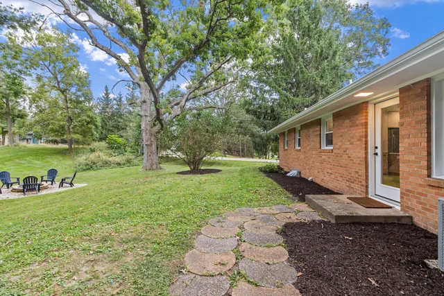 $599,900 | 1199 Rolling Lane, Lake Geneva, WI 53147