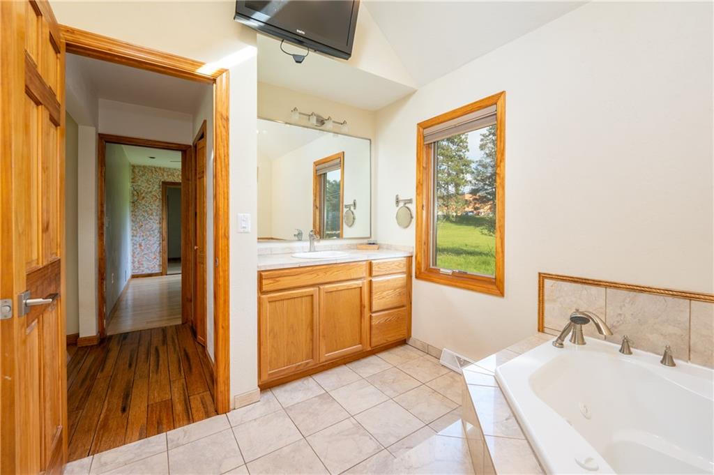 426 Dick Station Road Irwin, PA 15642 - Photo 13 of 38 Gallery Image 13