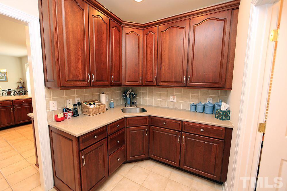 9609 Heathermill Lane Raleigh, NC 27617 - Photo 13 of 30 Gallery Image 13