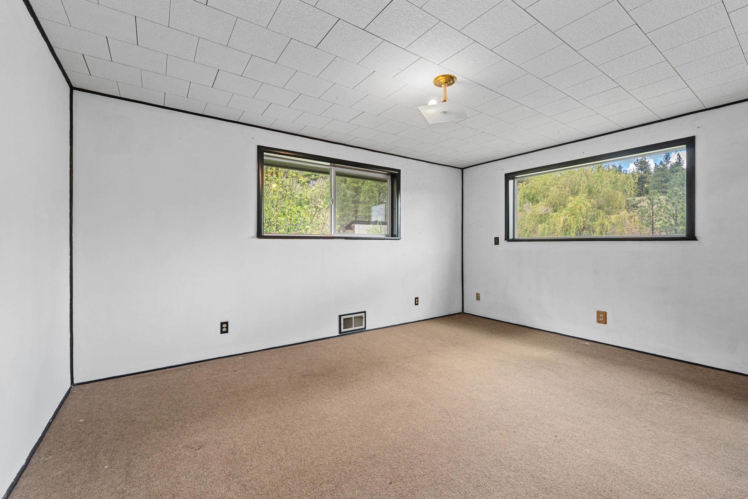 16 Antler Road Republic, WA 99166 - Photo 38 of 50