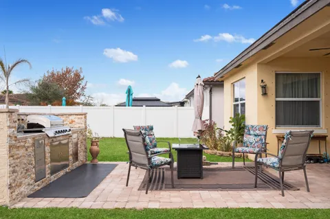 $390,000 | 12552 Northwest Toblin Lane, Port St. Lucie, FL 34987