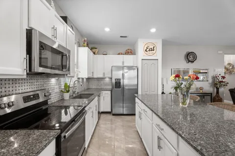 $390,000 | 12552 Northwest Toblin Lane, Port St. Lucie, FL 34987