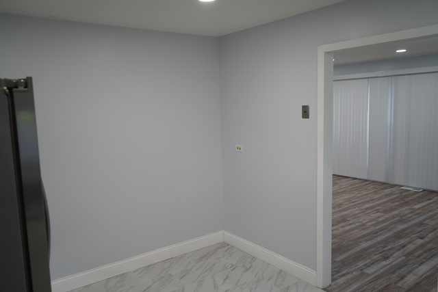 8660 Frontage Road Morton Grove, IL 60053 - Photo 8 of 31