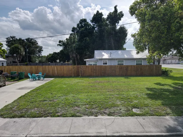 $449,000 | 305 Southwest 2nd Street, Okeechobee, FL 34974