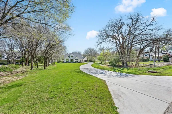 $2,350,000 | 2131 Ravenwood Drive, Keller, TX 76262