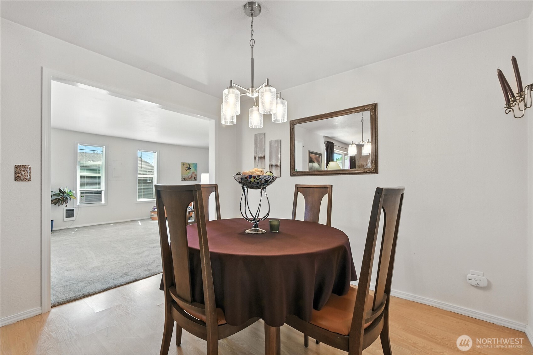 2102 35th Avenue Longview, WA 98632 - Photo 9 of 31 a dining room with furniture and window