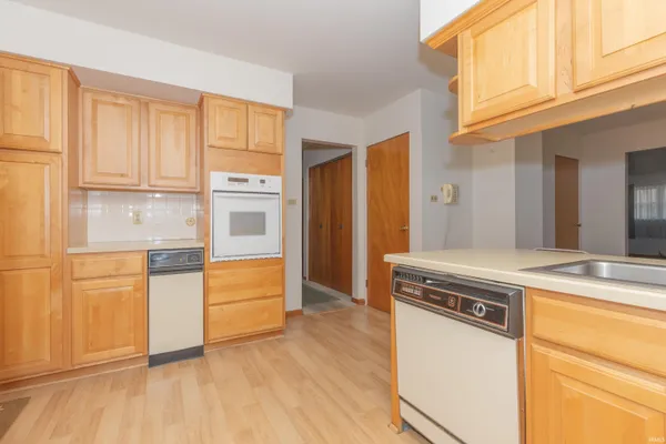 $325,000 | 1314 Reiter Drive, Evansville, IN 47712