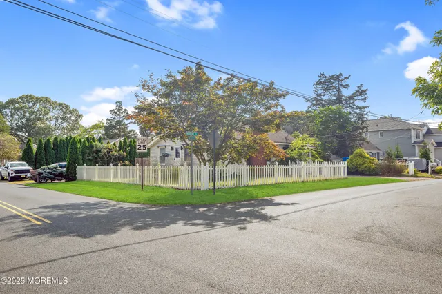 a view of a basketball court