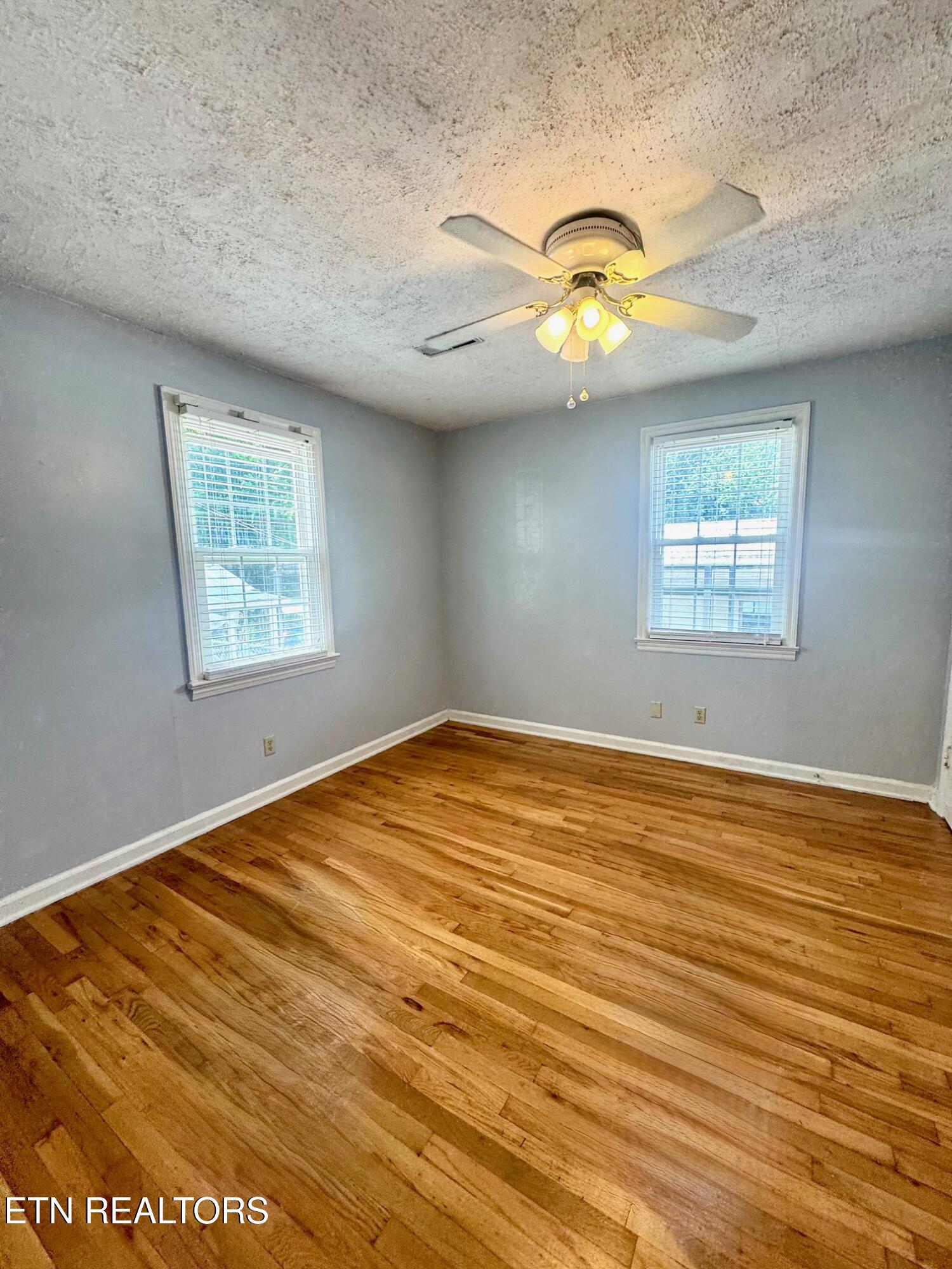 1315 East Red Bud Road Knoxville, TN 37920 - Photo 13 of 32 IMG_6908