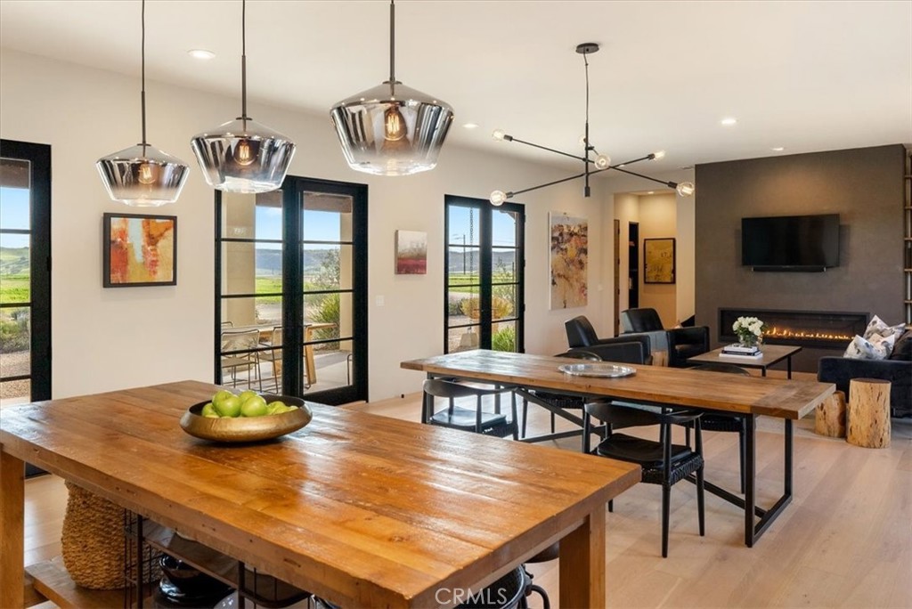 3940 Gruenhagen Flat Road Paso Robles, CA 93446 - Photo 12 of 63 a view of a dining room with furniture