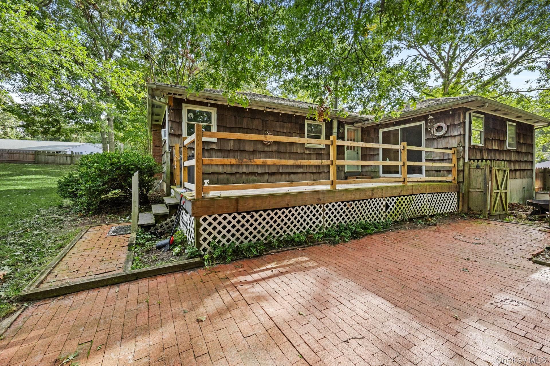 2 Easterly Road Hampton Bays, NY 11946 - Photo 19 of 24 Gallery Image 19