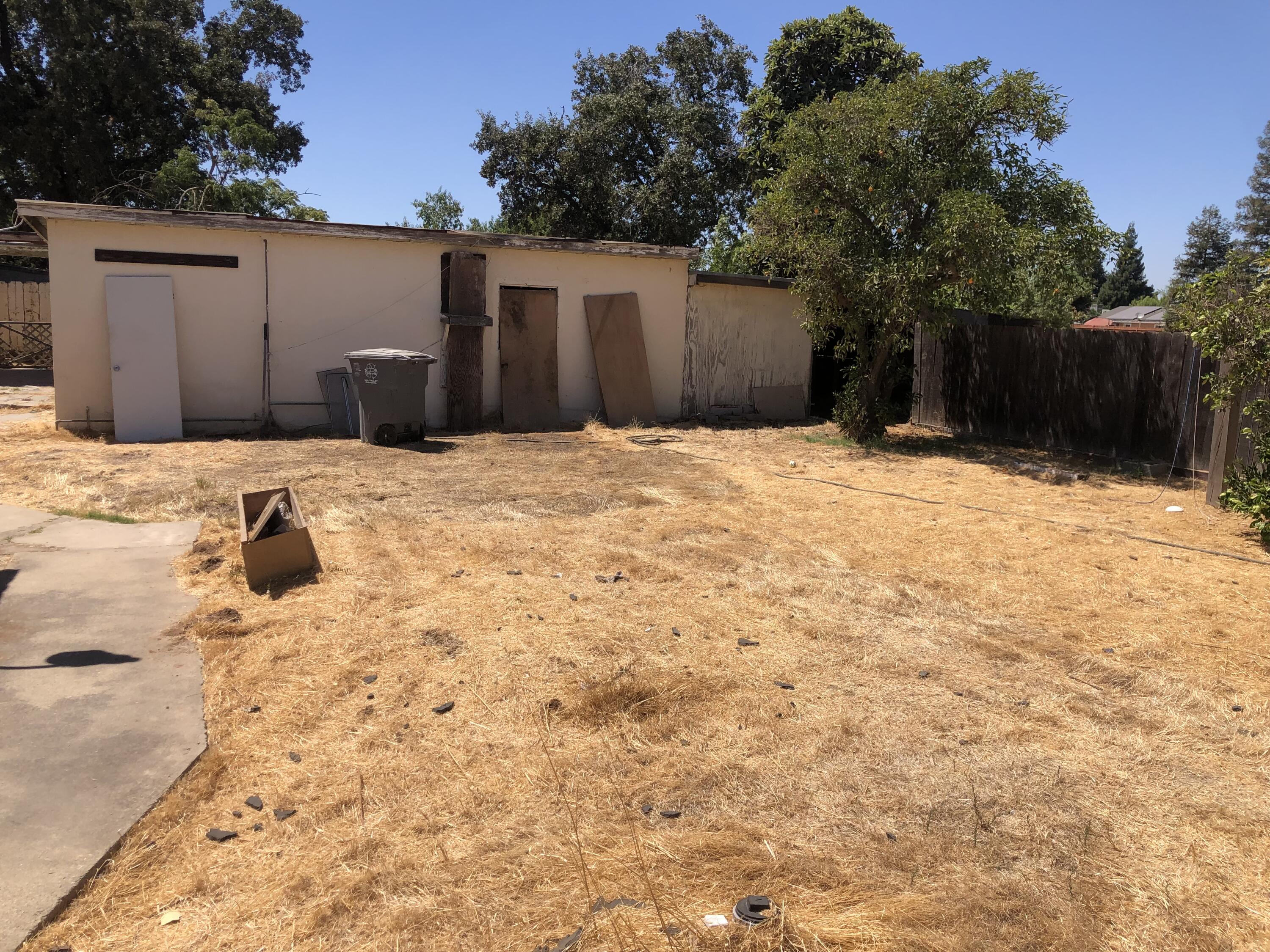 1590 East Dinuba Avenue Reedley, CA 93654 - Photo 26 of 26 IMG_0710