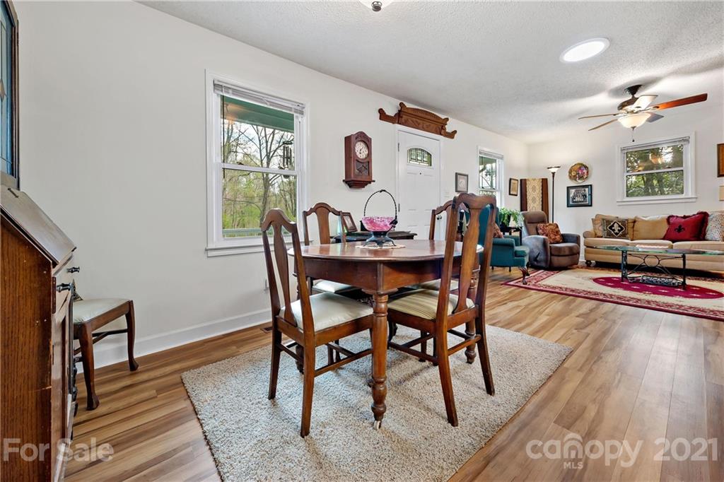 567 Bee Tree Road Swannanoa, NC 28778 - Photo 14 of 32 Gallery Image 14