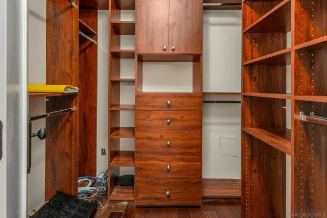 a view of walk in closet