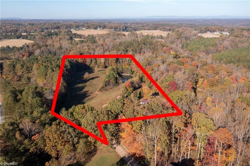 5005 Friendship Circle Road East Bend, NC 27018 - Photo 7 of 7 Gallery Image 7