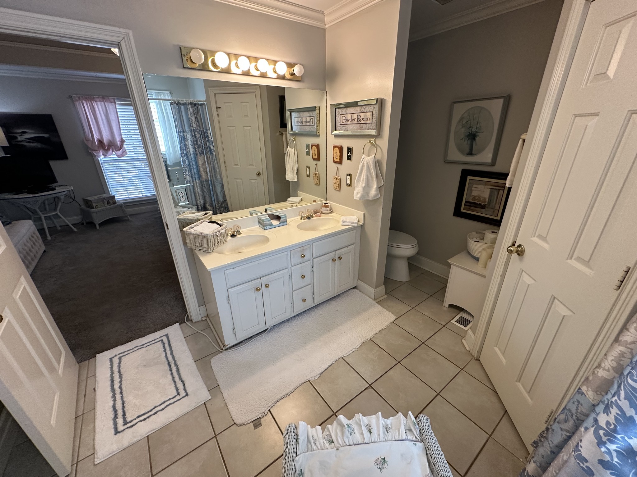 1817 Devon Drive Spring Hill, TN 37174 - Photo 13 of 28 a bathroom with a sink a toilet and shower