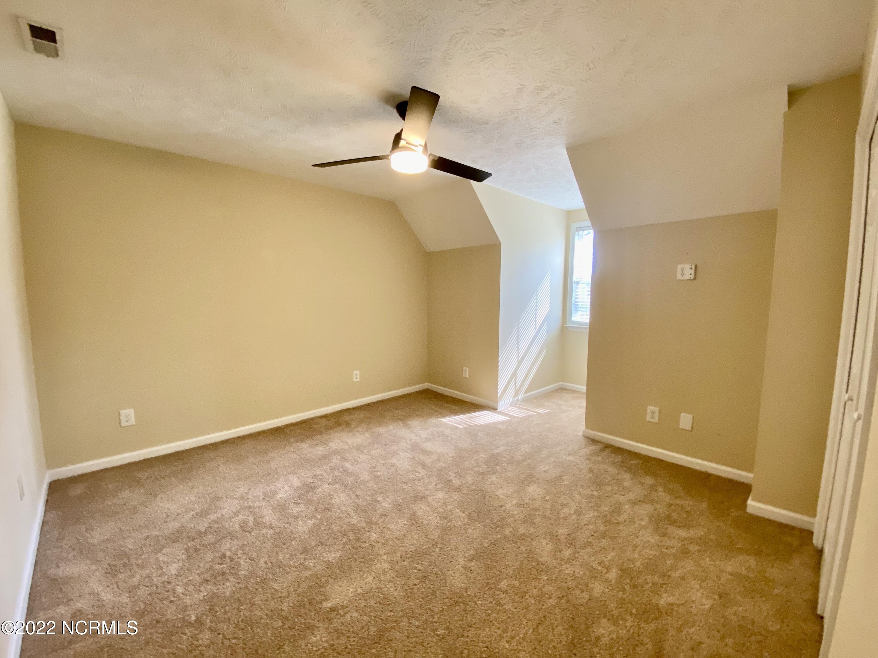 179 East V Hogan Drive Rockingham, NC 28379 - Photo 17 of 33 2nd Room