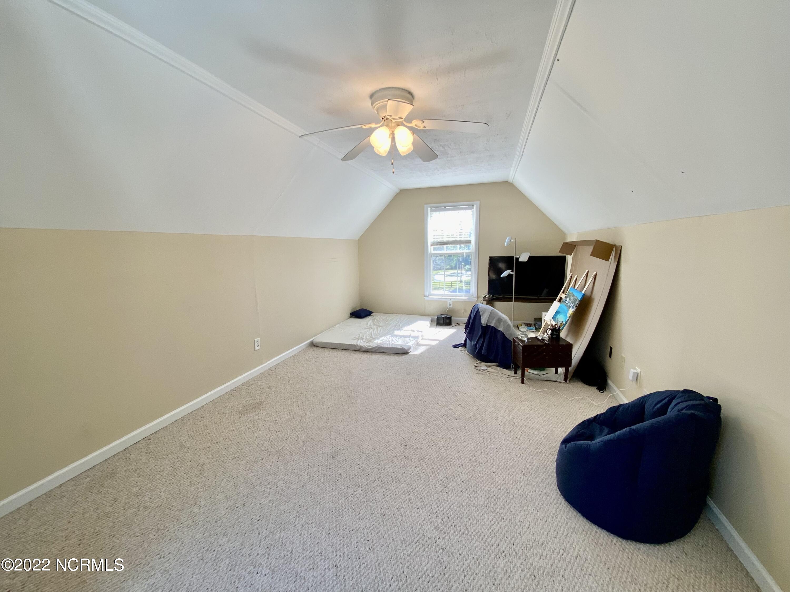 179 East V Hogan Drive Rockingham, NC 28379 - Photo 24 of 33 Bonus room