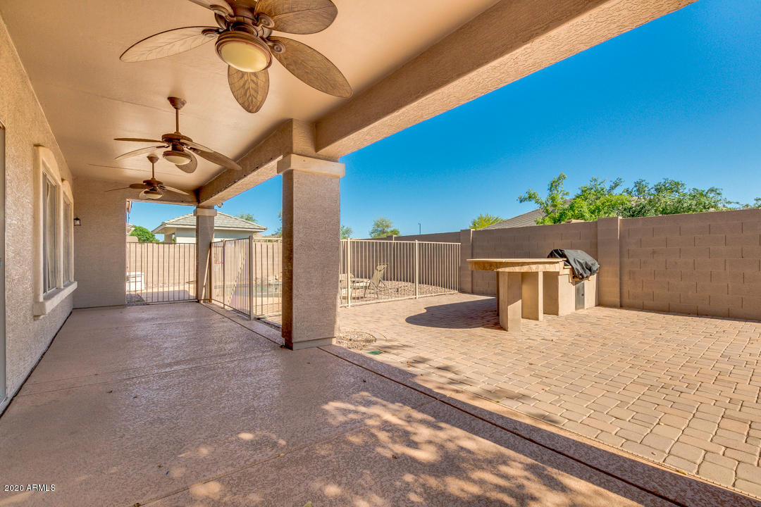 3045 East Blue Ridge Way Gilbert, AZ 85298 - Photo 38 of 52 Back patio