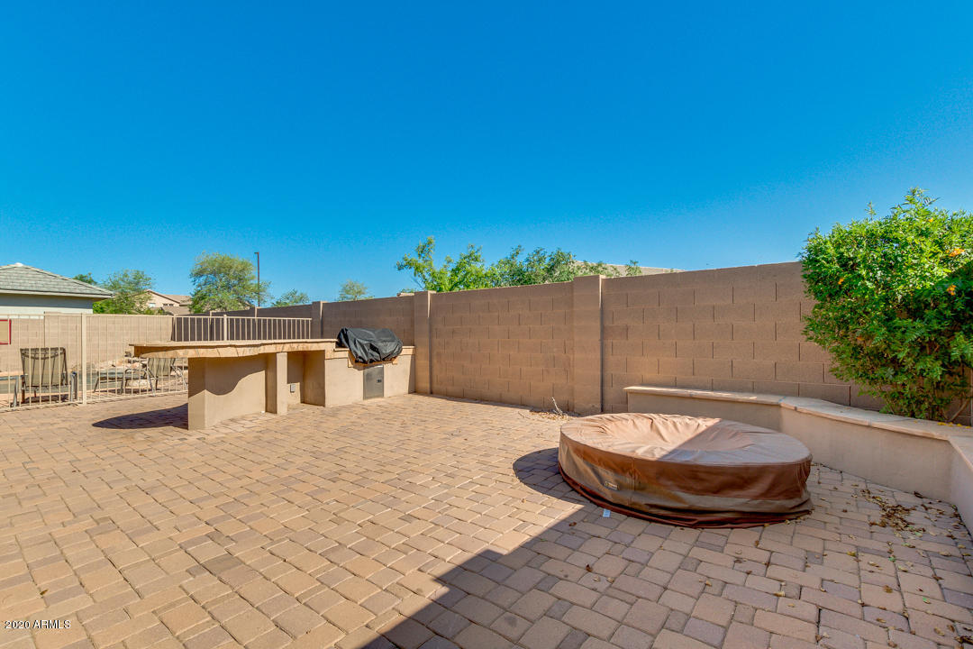 3045 East Blue Ridge Way Gilbert, AZ 85298 - Photo 45 of 52 BBQ/Fire Pit