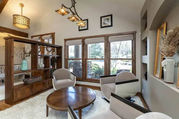 $1,389,000 | W11012 460th Avenue, Prescott, WI 54021