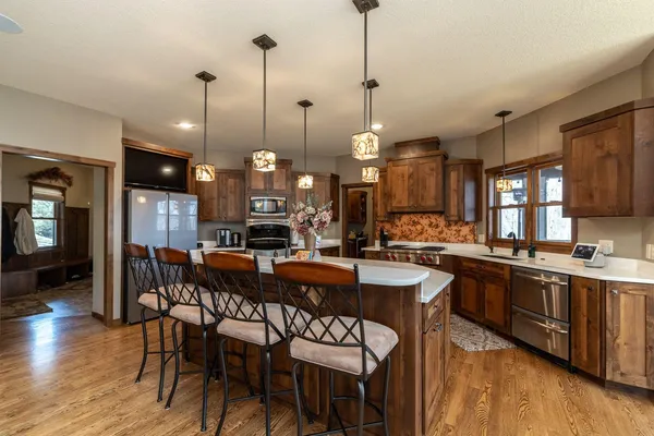 $1,389,000 | W11012 460th Avenue, Prescott, WI 54021