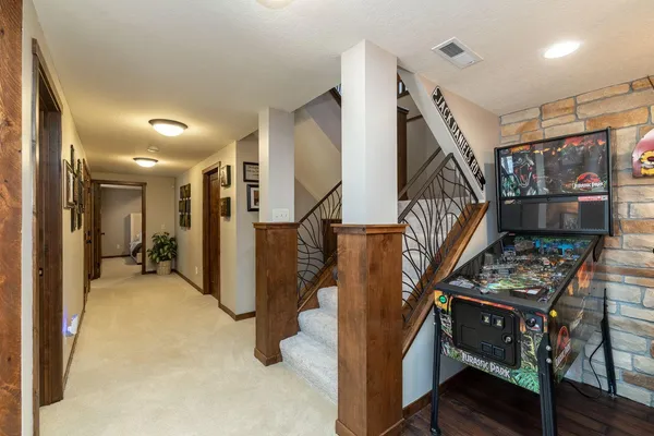 $1,389,000 | W11012 460th Avenue, Prescott, WI 54021