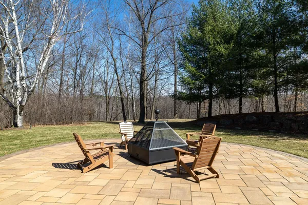 $1,389,000 | W11012 460th Avenue, Prescott, WI 54021